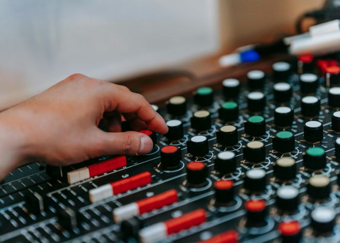 système audio professionnel Bose Professional installé dans un espace commercial au Maroc
